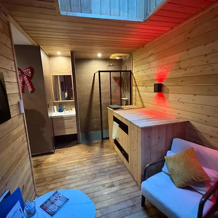 Au Plaisir Vosgien Hodinový hotel Raon-lʼÉtape